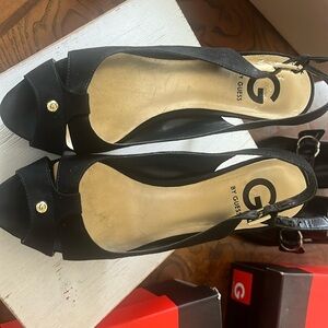 G by Guess Balck suede heels